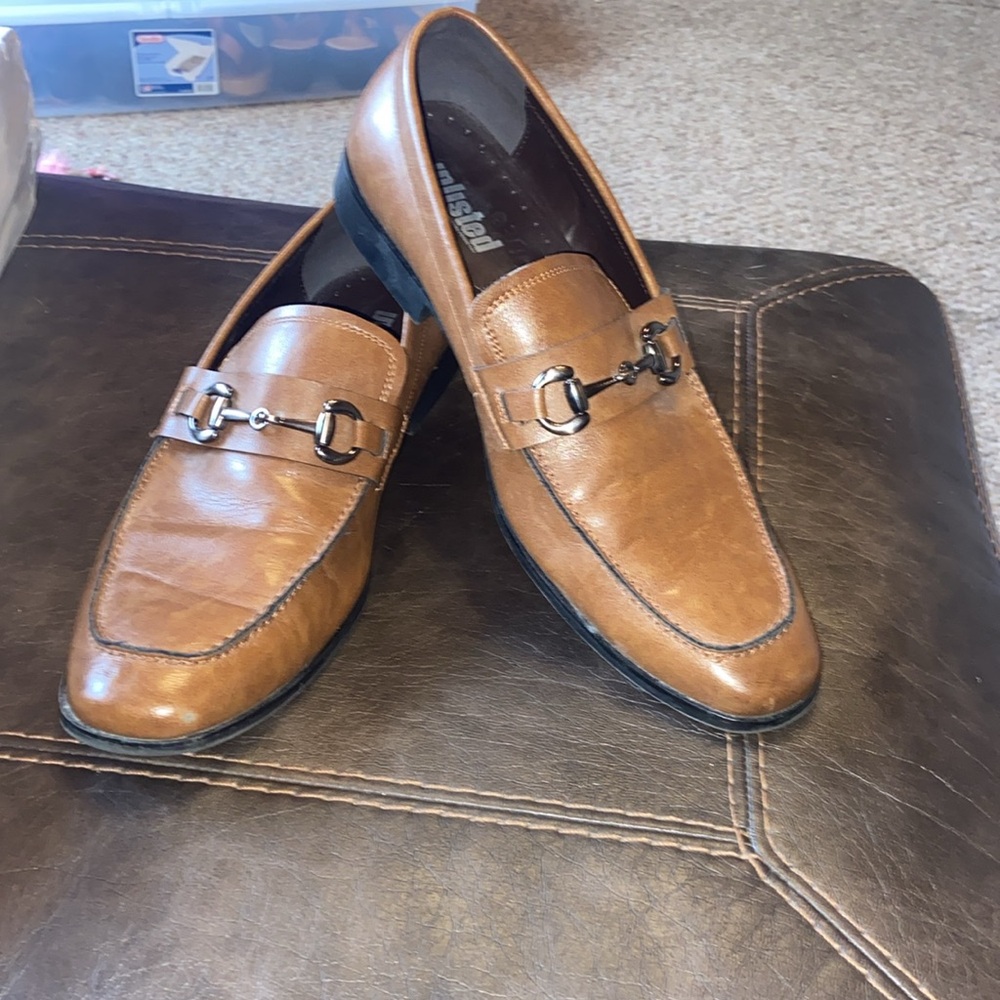 Unlisted a Kenneth Cole production brown dress shoe size 13